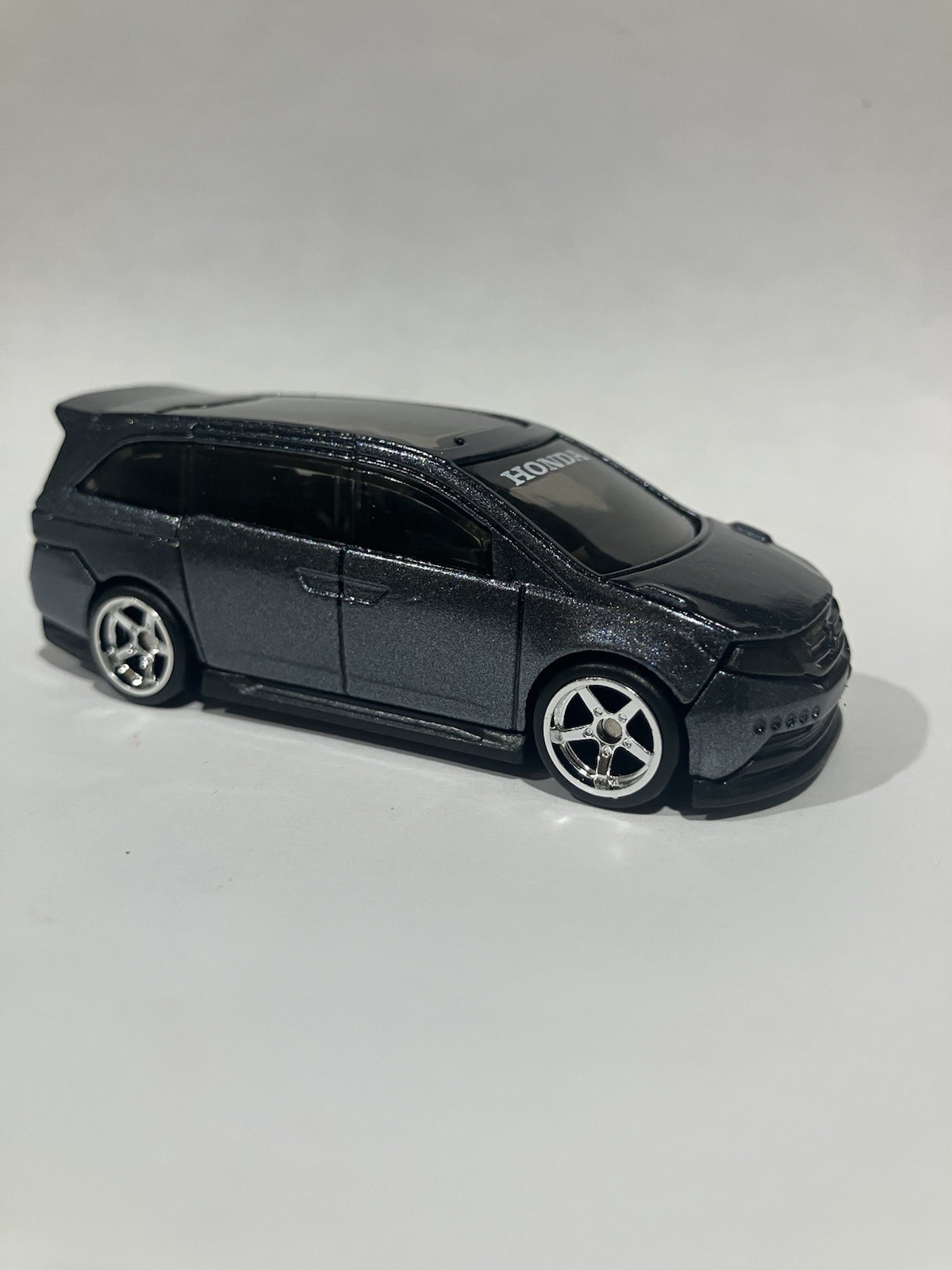 2026 Hot Wheels Honda Odyssey (CUSTOM PAINT WHEEL SWAP IN BLISTER)