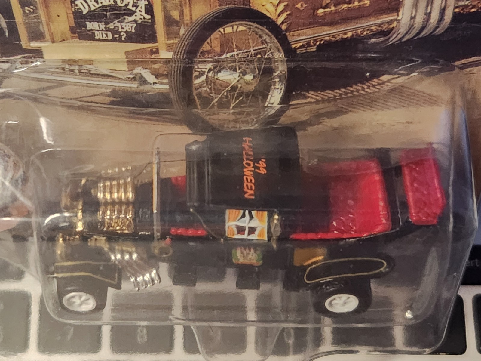 Johnny Lightning 1999 Halloween Edition Munsters Koach White Lightnings
