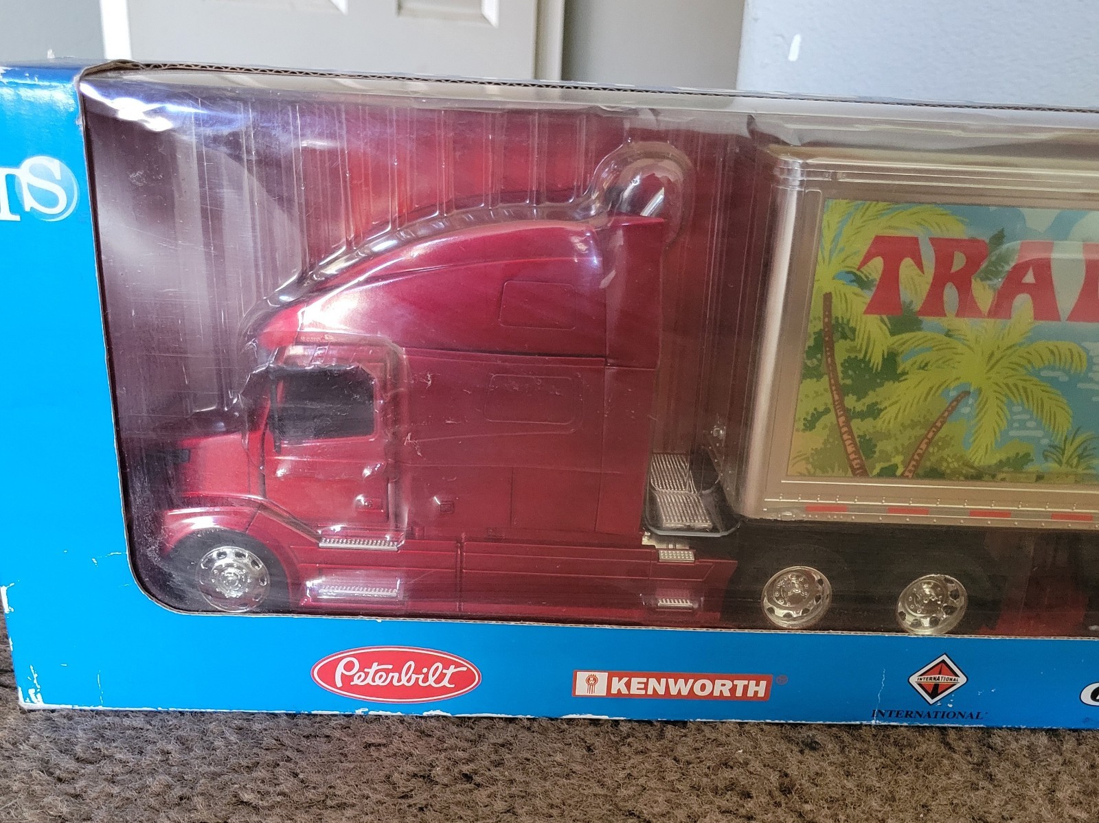 Rare Trader Joe’s 1:32 Volvo Diecast Big Rig Truck & Trailer Limited Edition