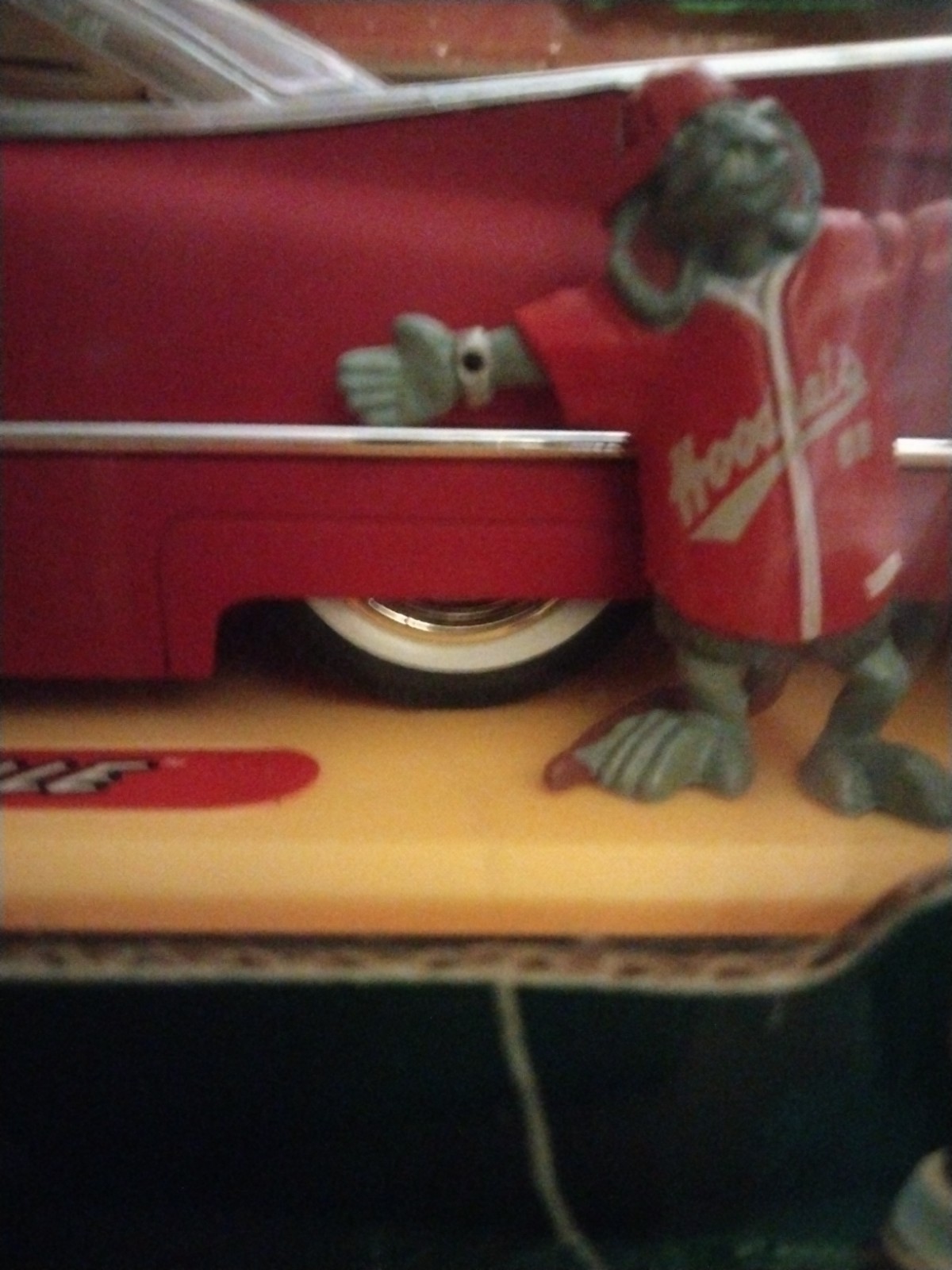JADA ROAD RATS 1:24 (Customized) “1959 CADILLAC COUPE DE VILLE” RARE! Hood Rats