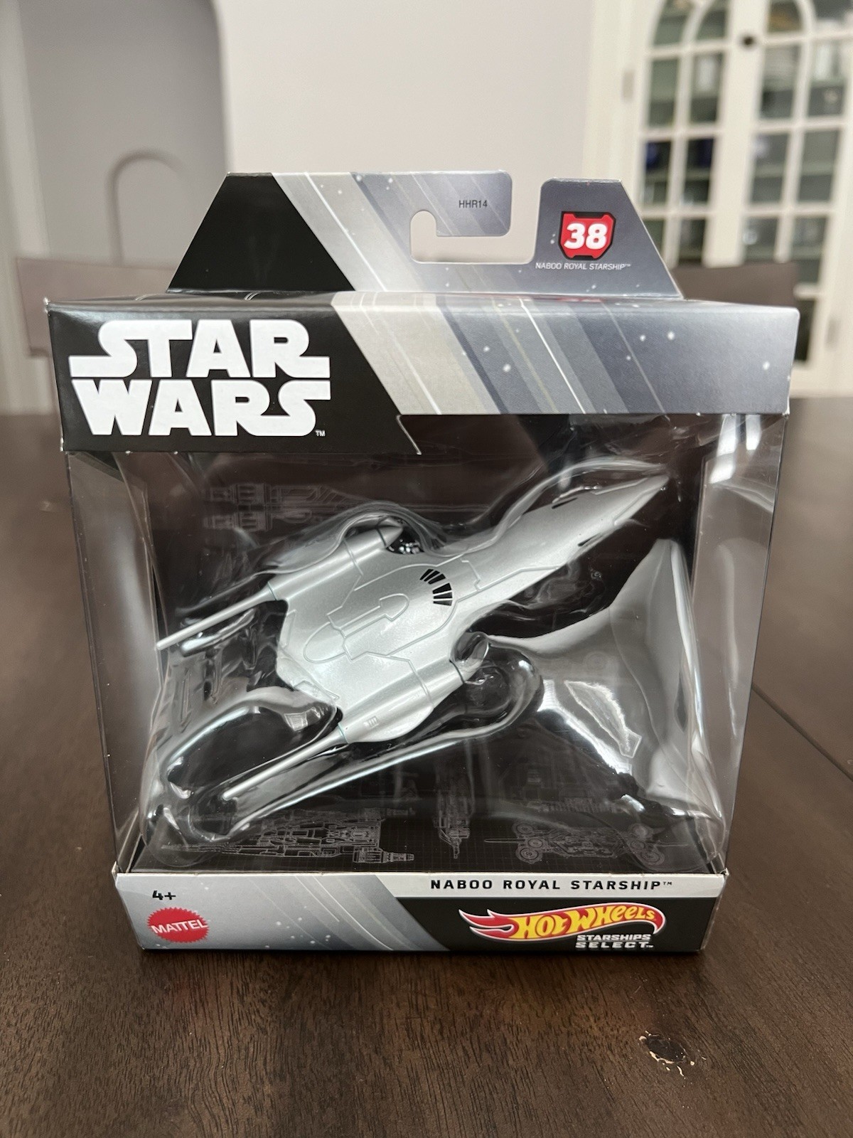 Mattel Hot Wheels Star Wars Starships Select – NABOO ROYAL STARSHIP (JBG48) #38