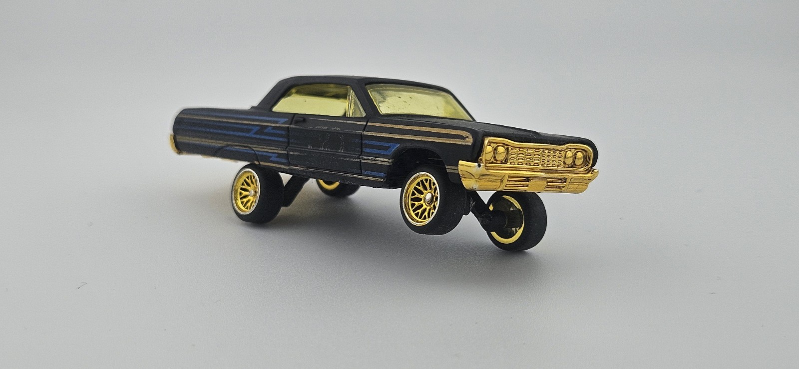 Hot Wheels Lowrider Positionable Frame For Impala 1/64 Revelle Lowrider KIT
