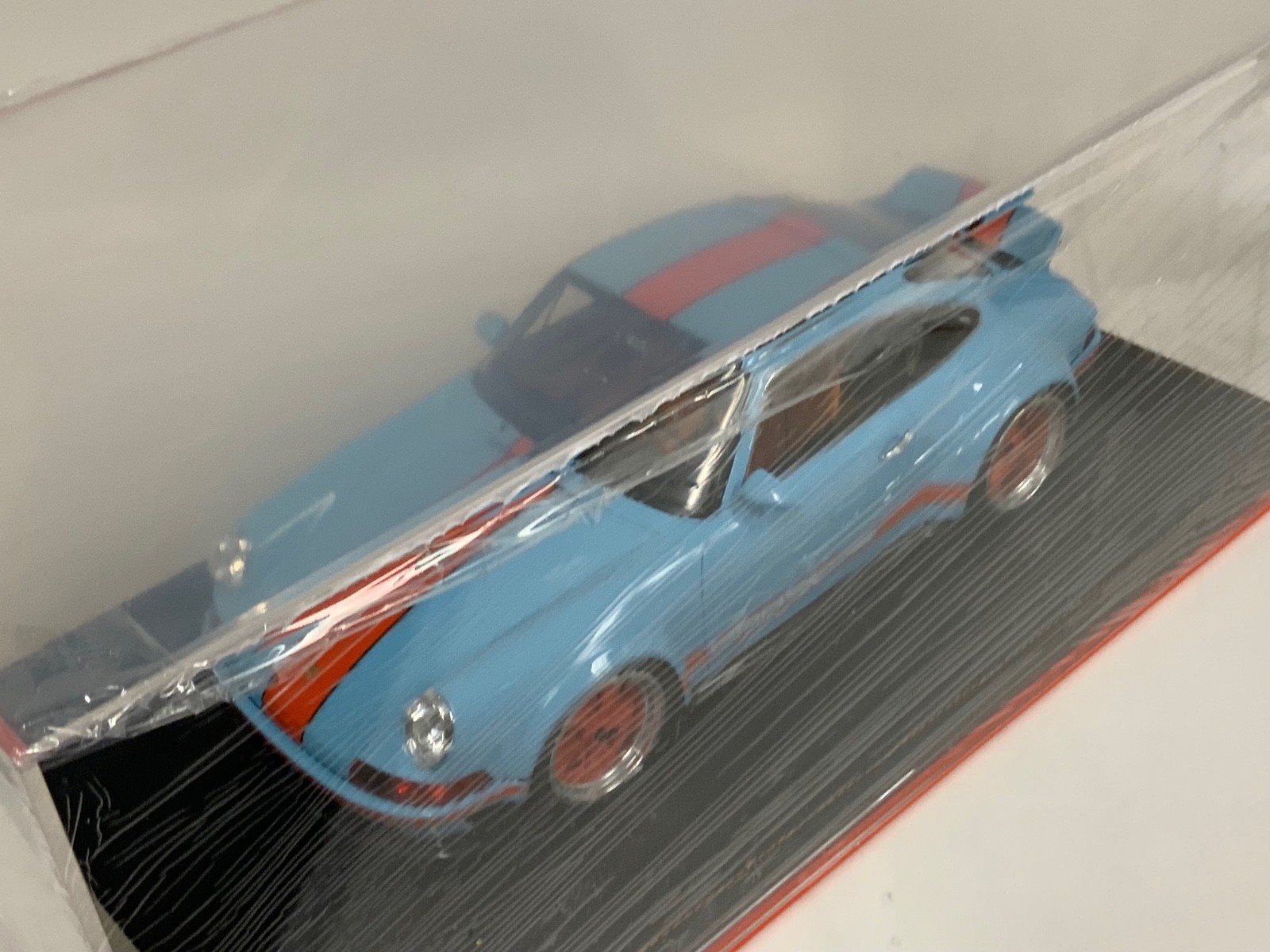 1/12 scale IVY model of the Porsche 911 Singer DLS in Gulf Blue Leather 25 pcs