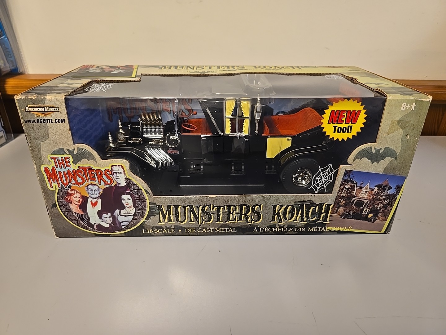 American Muscle ERTL 1:18 Scale The Munsters Munsters Koach Diecast Car NIB