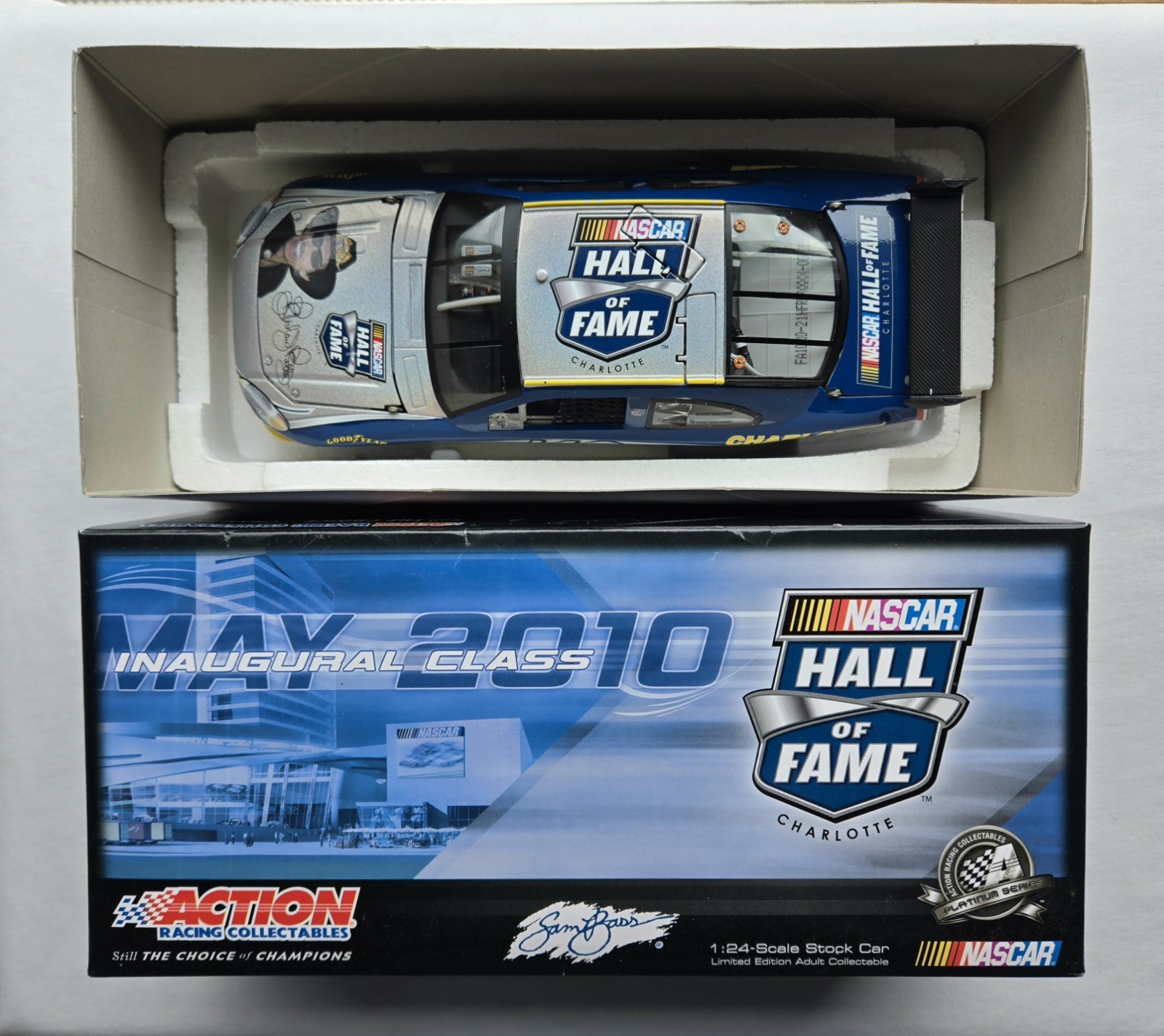 Action Racing Diecast 1:24 Car, Richard Petty 2010 Nascar Hall of Fame /2018