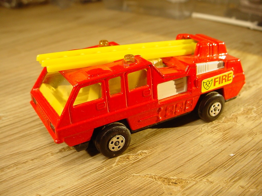 Matchbox Lesney Superfast 1/64 Diecast Vehicles – You Choose b