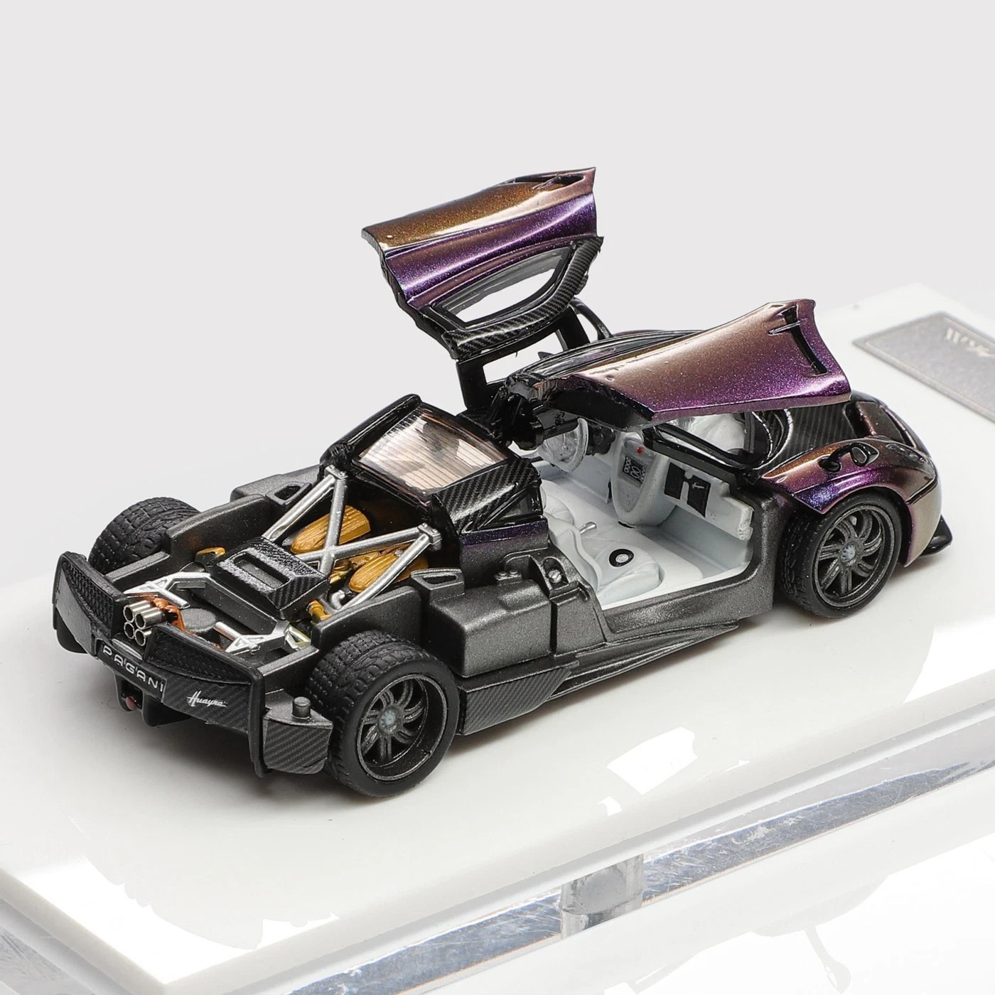 PAGANI HUAYRA 2014 DOORS OPEN REAR COMES OFF MAGIC PURPLE 1/64 DIECAST CAR HKM