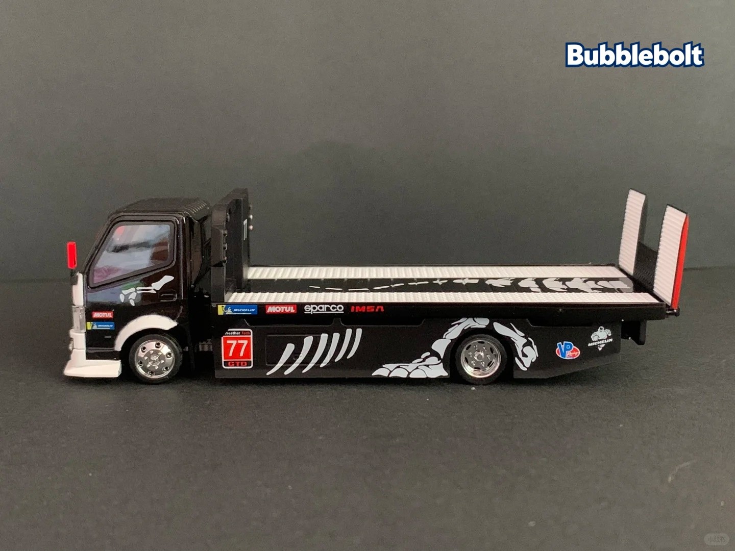 1/64 Mega Gear Custom Tow Truck Skeleton Dinosaur Flatbed Diecast Model