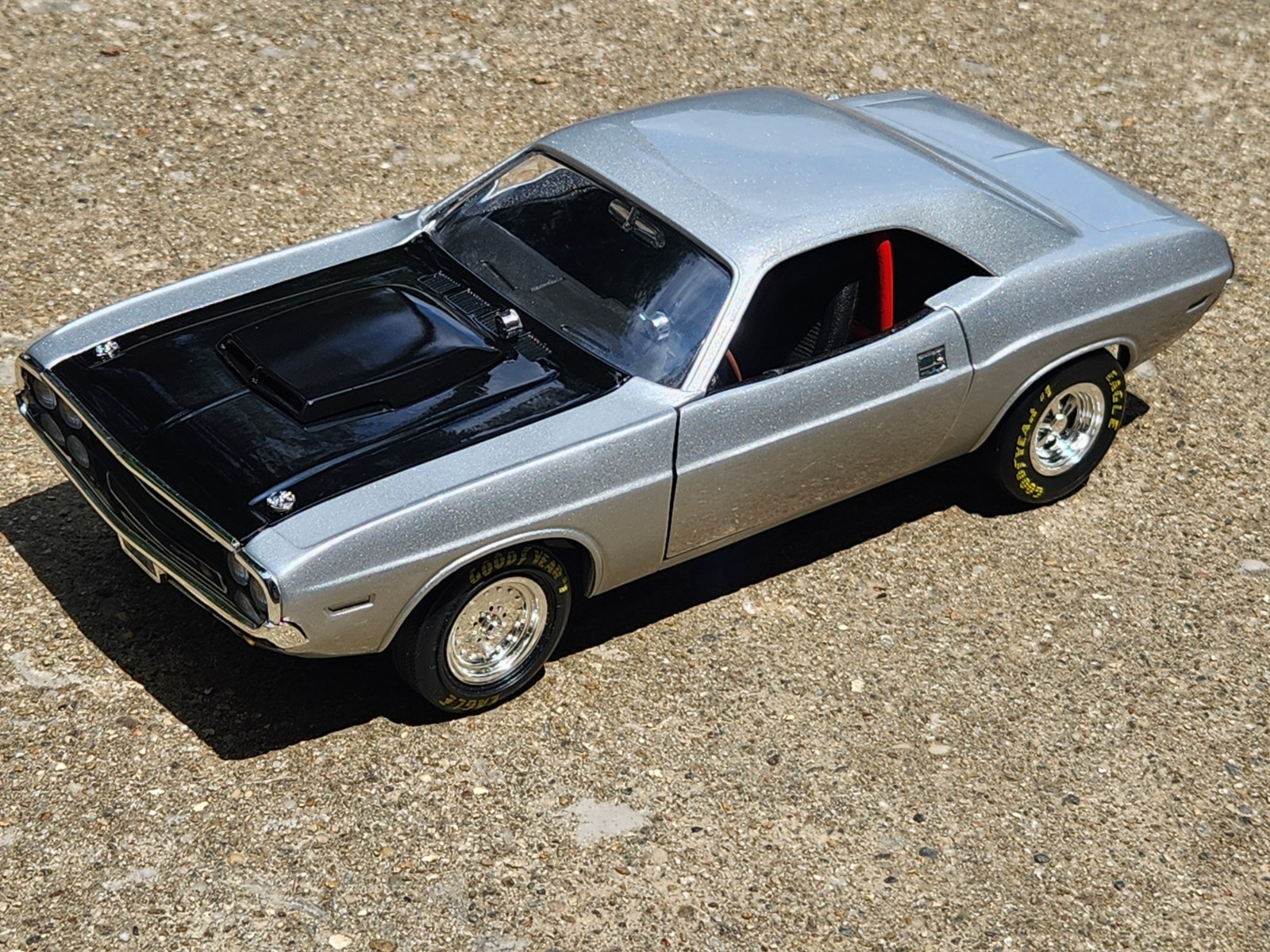1/18 ERTL 1970 CHALLENGER-CUSTOM BUILT-READ DESCRIPTION FULLY!!