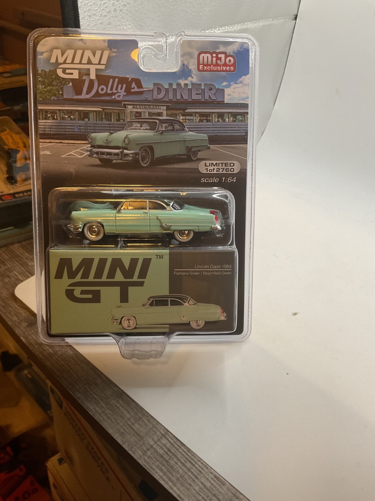 Mini GT Lincoln Capri 1954 Parklane Green / Bloomfield Green #623