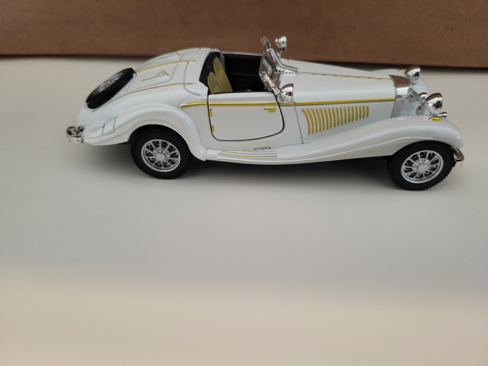 1936 Mercedes Benz 500K Inspired Alloy Car Model Diecast Classic