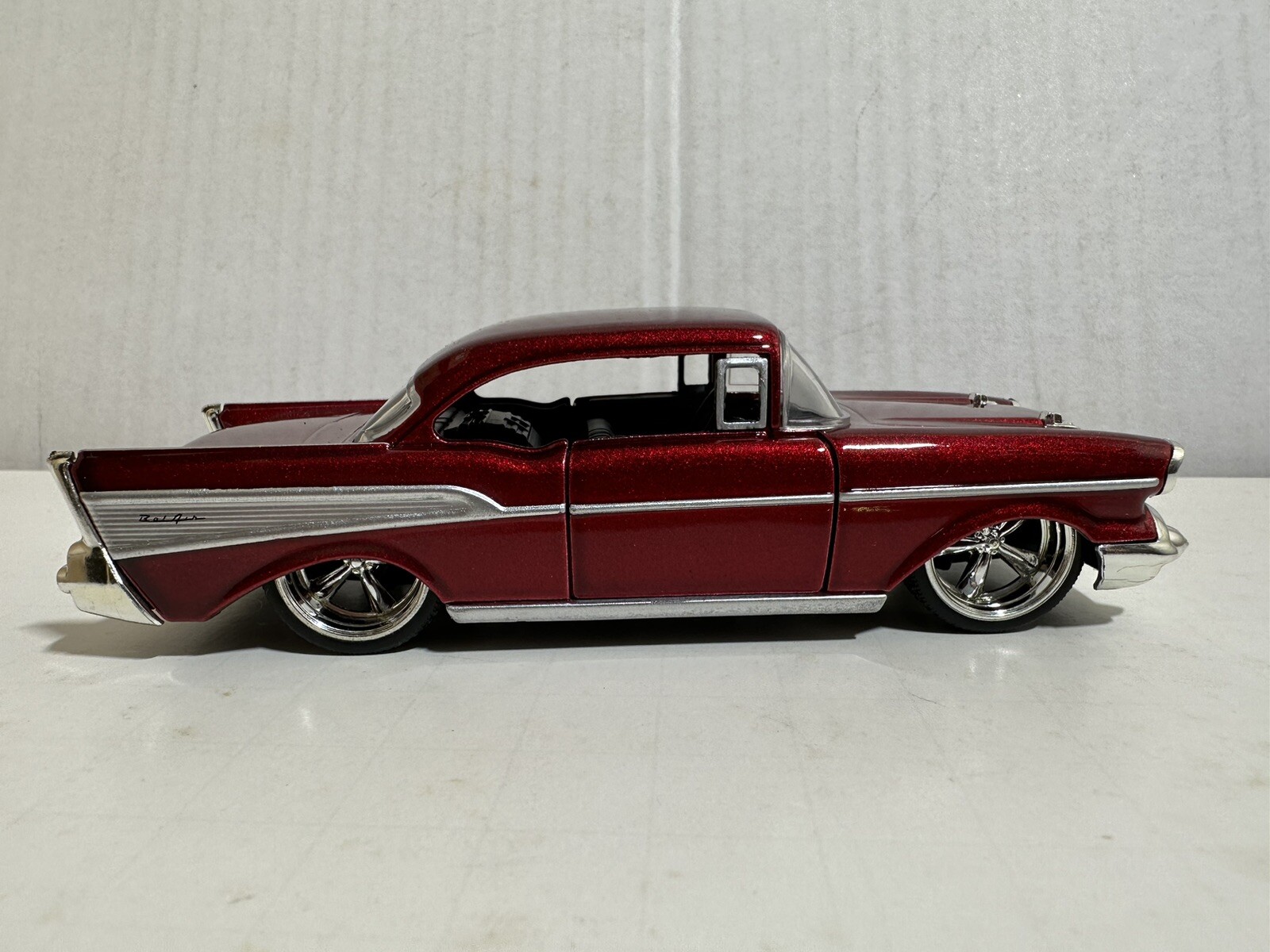 JADA BTM 1957 CHEVY BEL AIR RED 1:32 DIECAST CAR 5″ PULL BACK NEW NO BOX