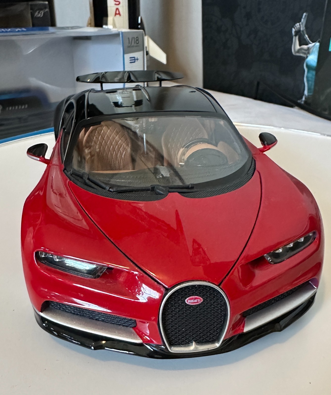Bugatti Red Chiron Maisto Special Edition 1:18 Scale Diecast – 46629