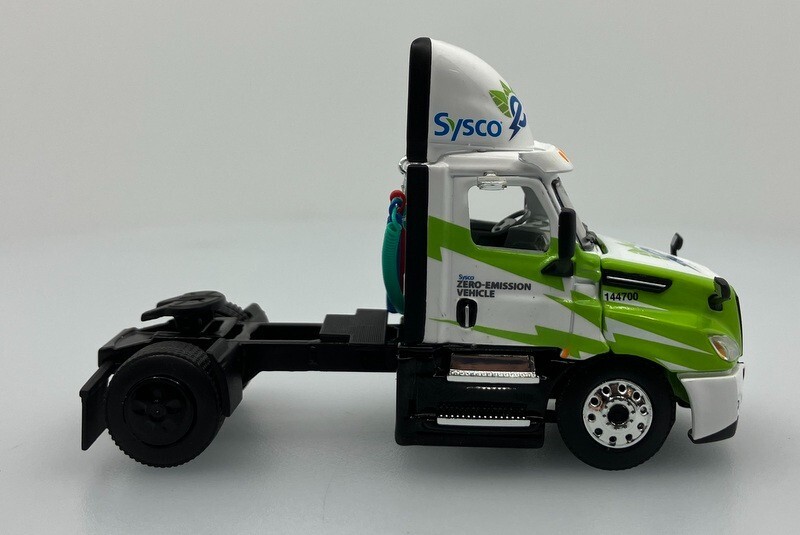 DCP by FG 1:64 eCascadia Electric Tractor w/Refrigerated Trailer: Sysco