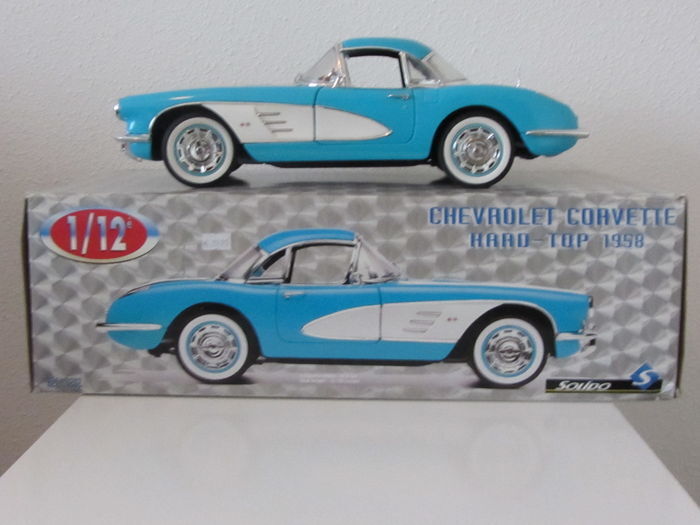 1:12 Solido Corvette ’58 HT w/ Removable Top MIB