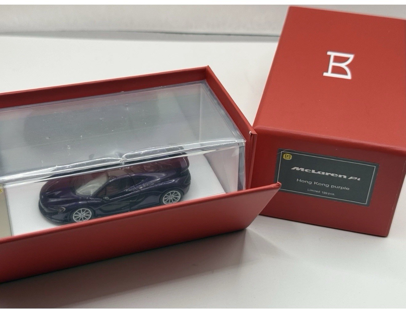 1:64 HH model & DMH 2pcs ( Bugatti & Mclaren P1 )