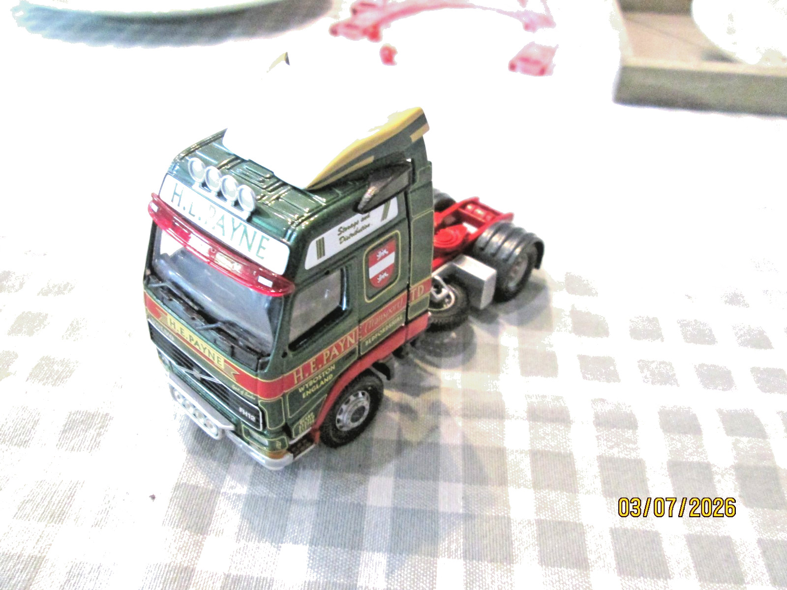 Corgi 1;50 – Volvo Tractor Unit & Curtainside Trailer- H E Payne- Unboxed