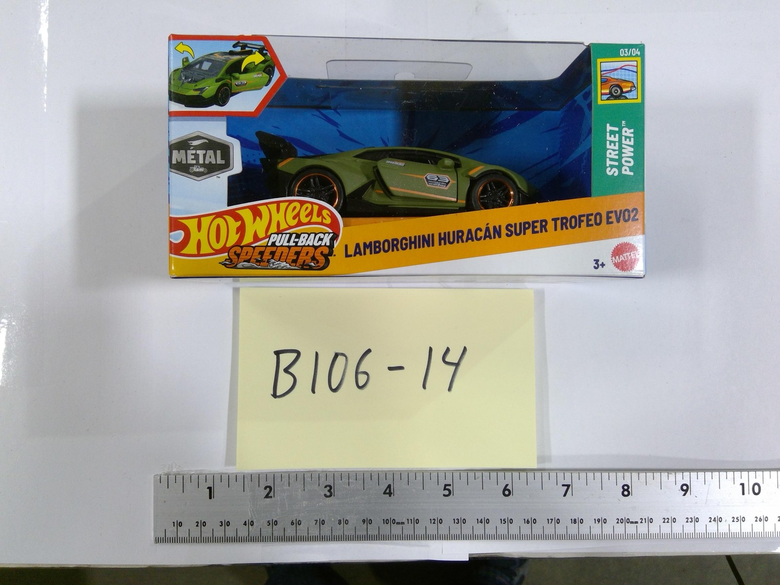 Hot Wheels Lamborghini Huracan Super Trofeo EVO2 Car 3+ Street Power Green New