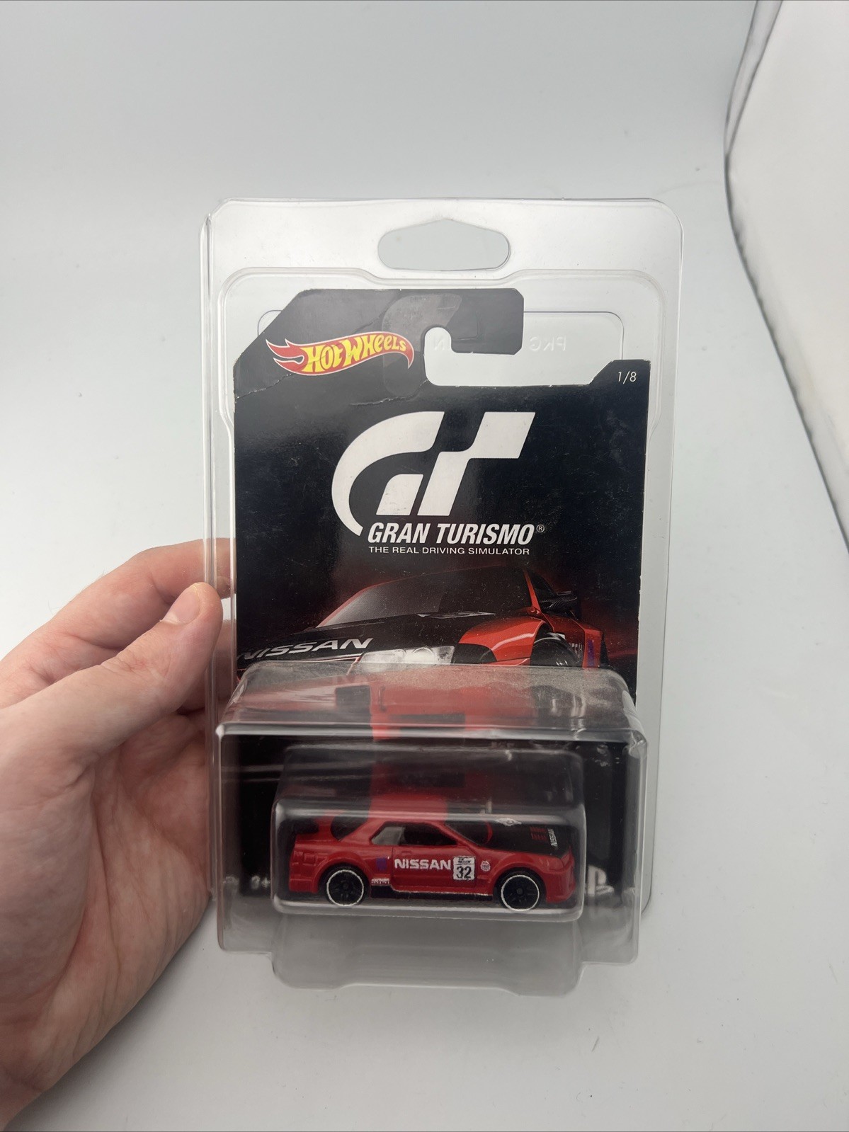 2016 HOT WHEELS GRAN TURISMO NISSAN SKYLINE GT-R (R32) RED Damage Protector