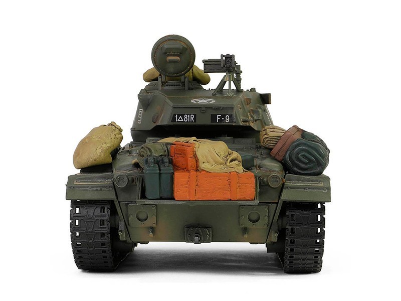 M24 CHAFFEE TANK “8TH AD 36TH TB-US ARMY” 1/32 BY FORCES OF VALOR 801002 A