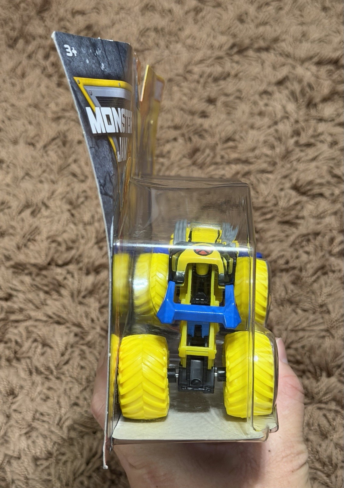 New Monster Jam Marvel X-Men Wolverine vs Cyclops 1:64 Diecast Trucks Series 6