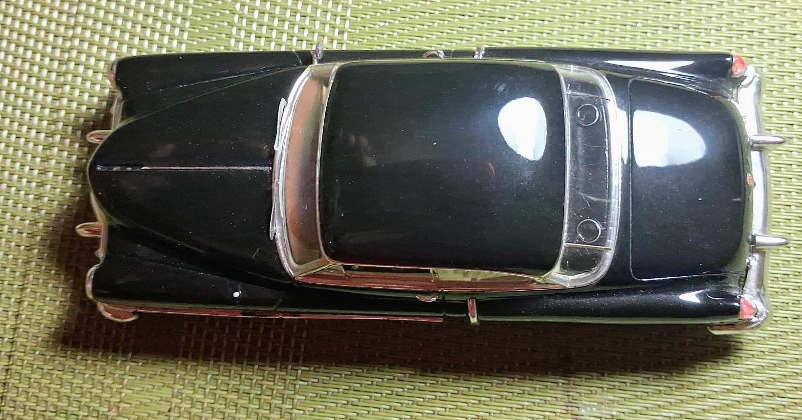 1/43 1951 Cadillac Series 62 coupe