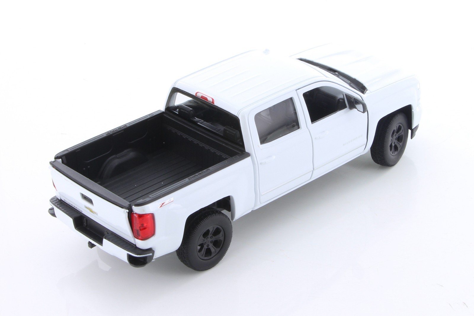 2017 CHEVY SILVERADO PICKUP WELLY 24083/4D 1/29 scale DIECAST CAR