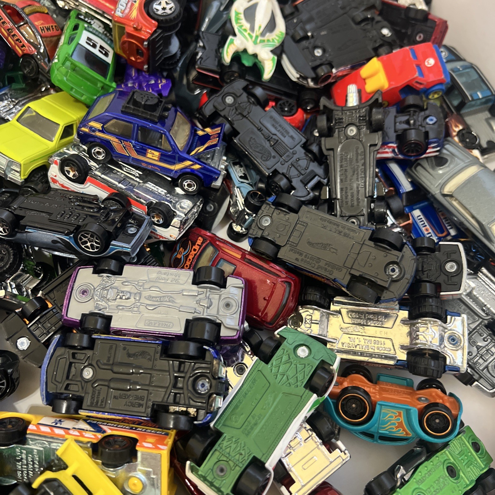 30 LBS Pounds of pure hotwheels. There are many different years and castings.