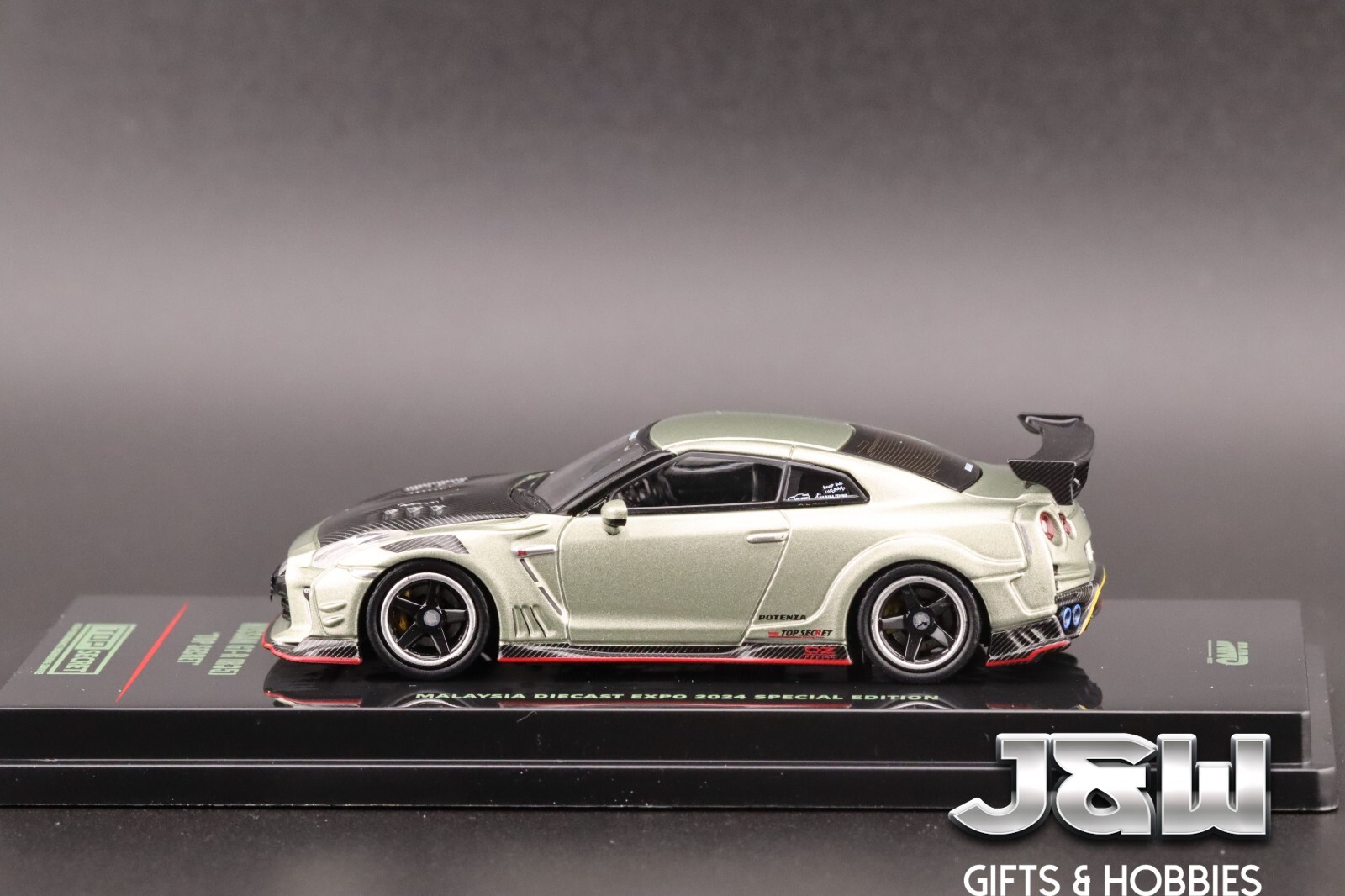Inno64 Nissan GT-R R35 Top Secret MDX EXPO 2024 Tokyo Auto Salon 1/64