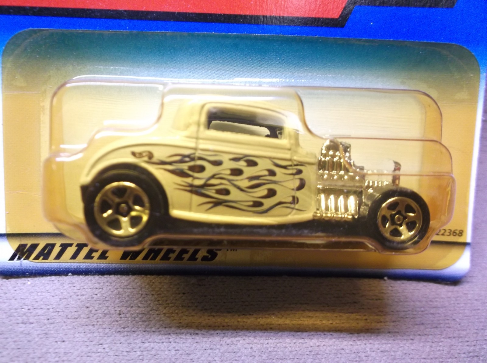 HOT WHEELS 1999 #1018 WHITE 1932 32 FORD 3 WINDOW CUSTOM FLAMES STREET HOT ROD