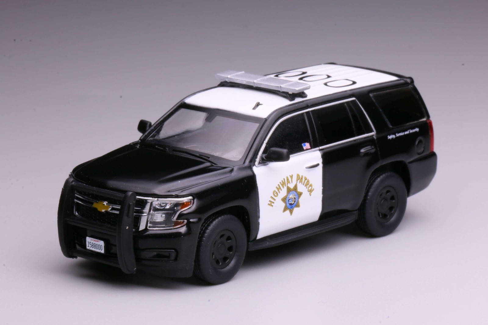 596 1:64 Tahoe Alloy car Model Collectible Ornament