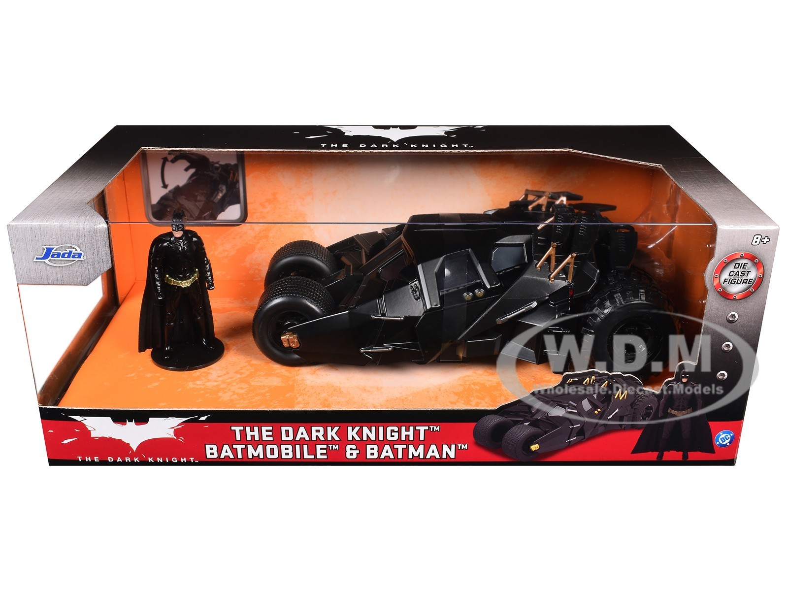 TUMBLER BATMOBILE & BATMAN FIGURE THE DARK KNIGHT 1/24 DIECAST MODEL JADA 98261