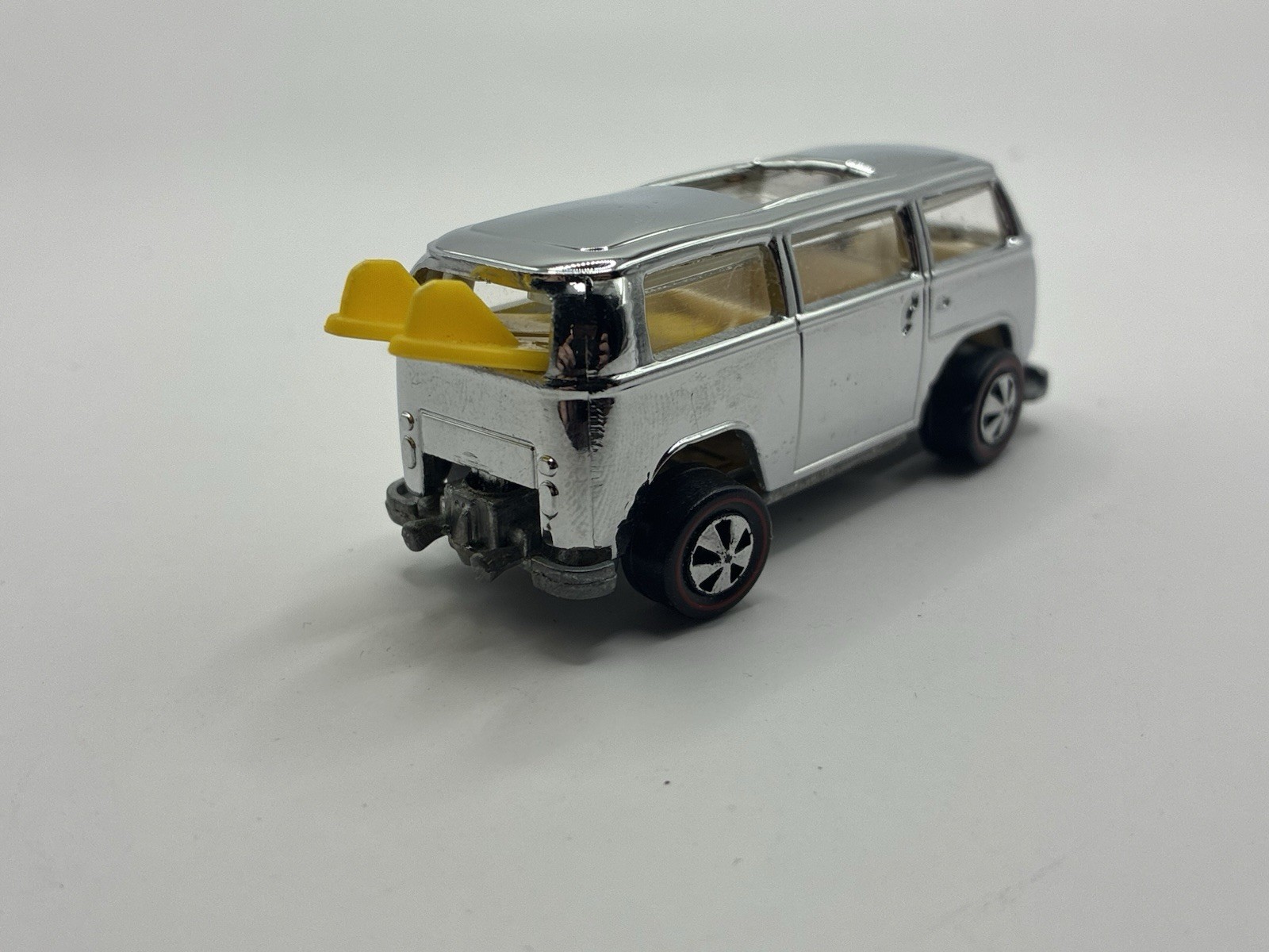 Hot Wheels Redlines Volkswagen Beach Bomb rear loader SAL reproduction chrome