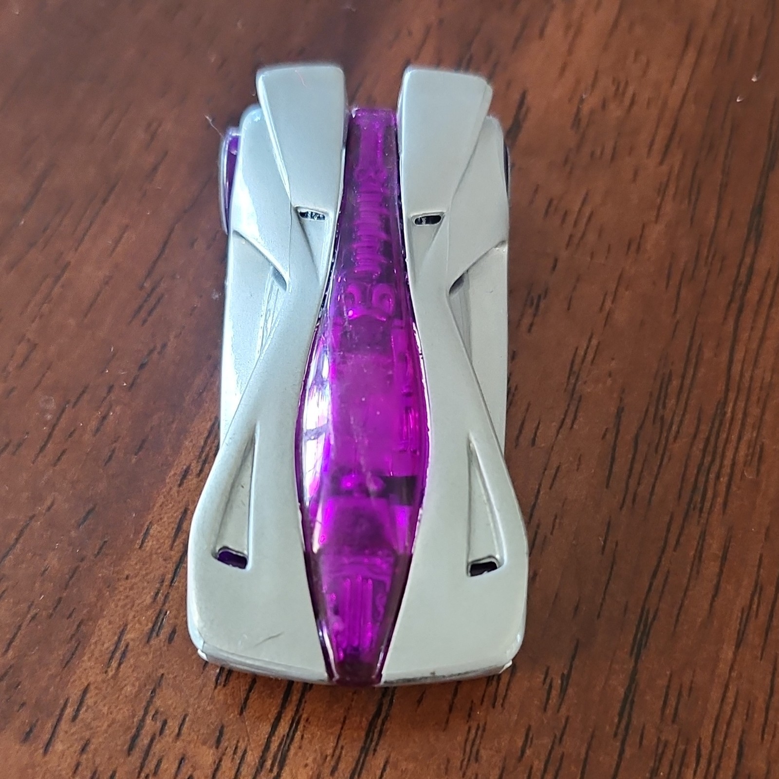 Hot Wheels Limousine Diecast Car Silver Purple Boys & Girls 3-7 Years Toy