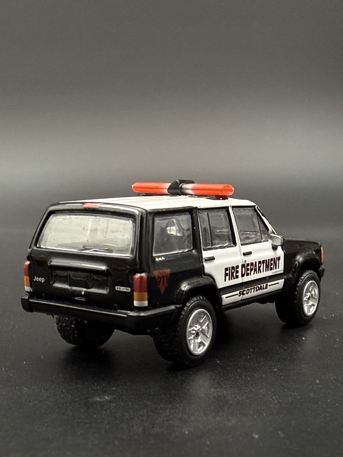 2-Pack 1/64 Scale Model Jetstream Jetsonic Red Lightbar Police Fire 6424R