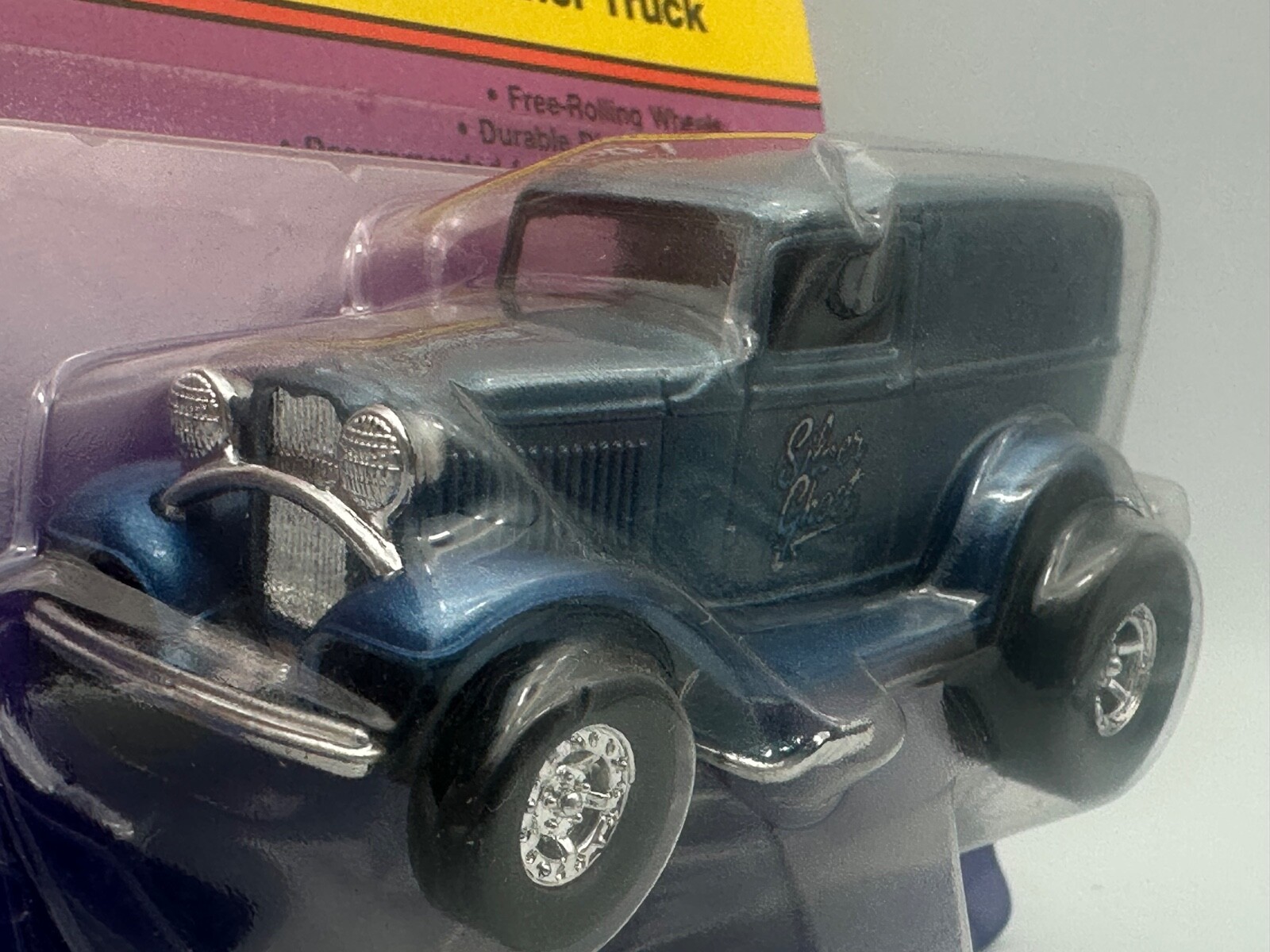 Ertl Hot Roddin’ 1932 Ford Panel Truck, Blue, 3.5 inches, New in Box