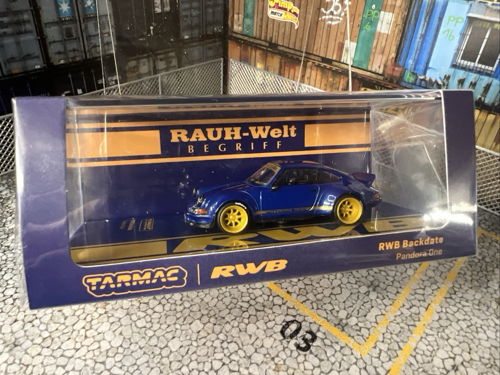 1/64 TARMAC PORSCHE RWB BACKDATE PANDORA ONE BLUE AND YELLOW