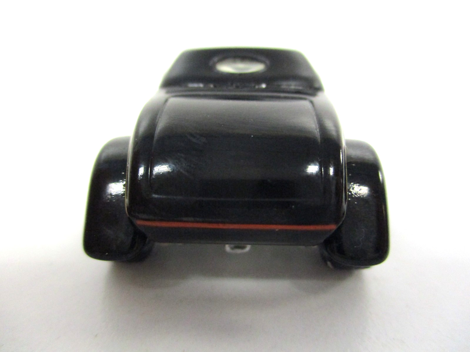 HOT WHEELS – CHIP FOOSE 0032 1932 FORD ROADSTER CUSTOM SHOW CAR – REAL RIDERS