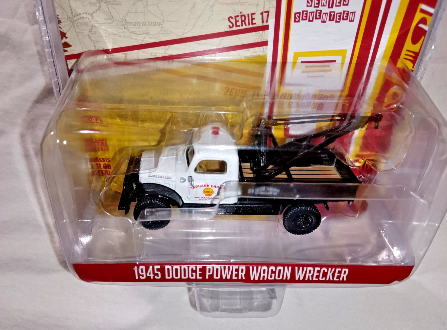 1:64 1945 SHELL OIL DODGE POWER WAGON WRECKER COMPLETELY OUT OF PTODUCTION NEW!!