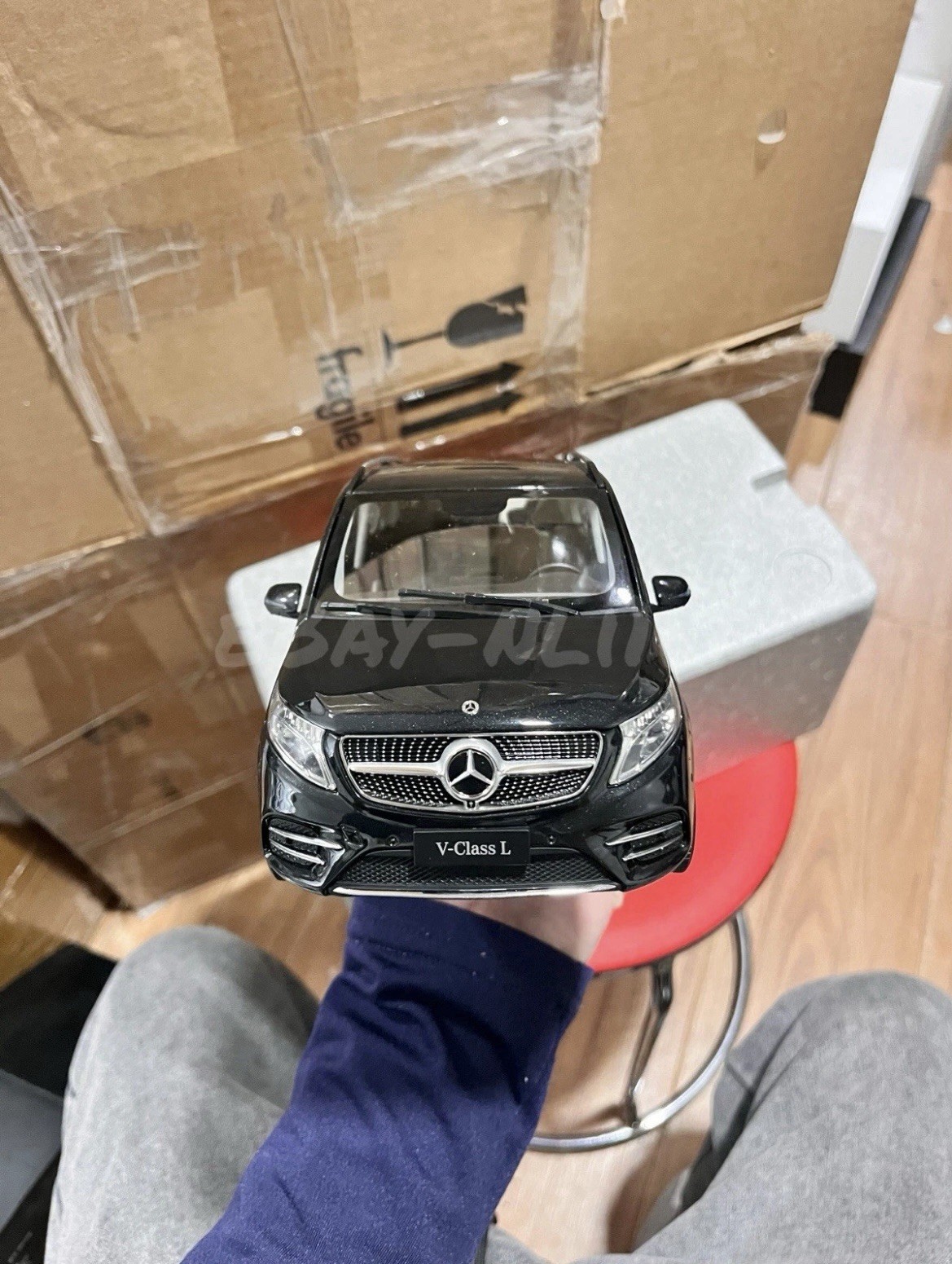 1:18 Scale Mercedes-Benz Vito Viano LWB Black Bus Minivan Diecast Model Car