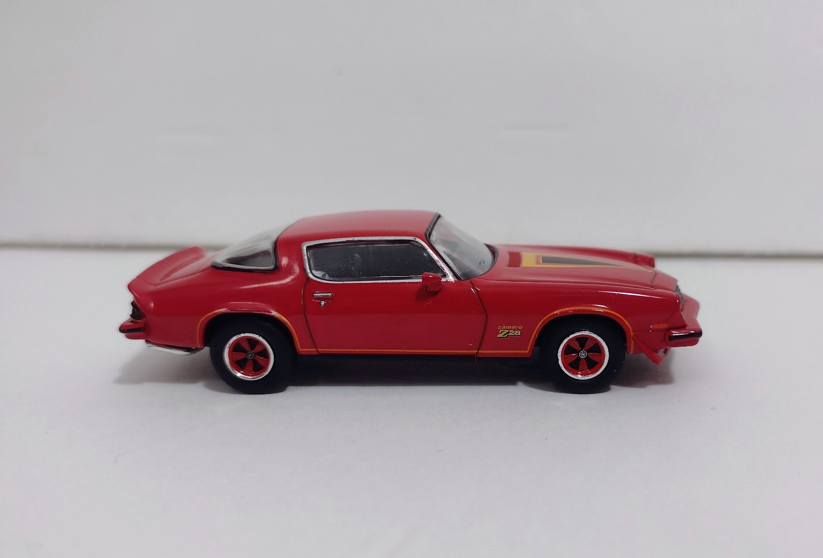 IXO Models 1977 Chevrolet Camaro Z28 1:64 Scale *Defects Read Description*