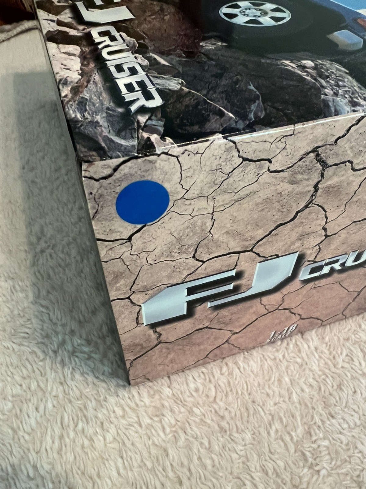 1/18 AutoArt Toyota FJ CRUISER- Rare Blue- Dealer Edition With COA