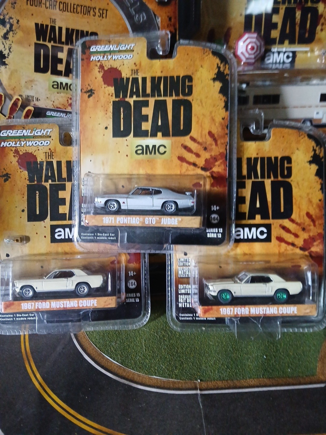 greenlight 1/64 Walking Dead Collection 8 Piece Set