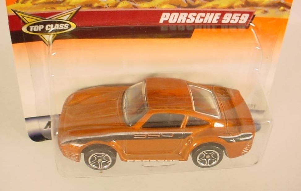 MATCHBOX # 17 COPPER PORSCHE 959 MB 7-F49