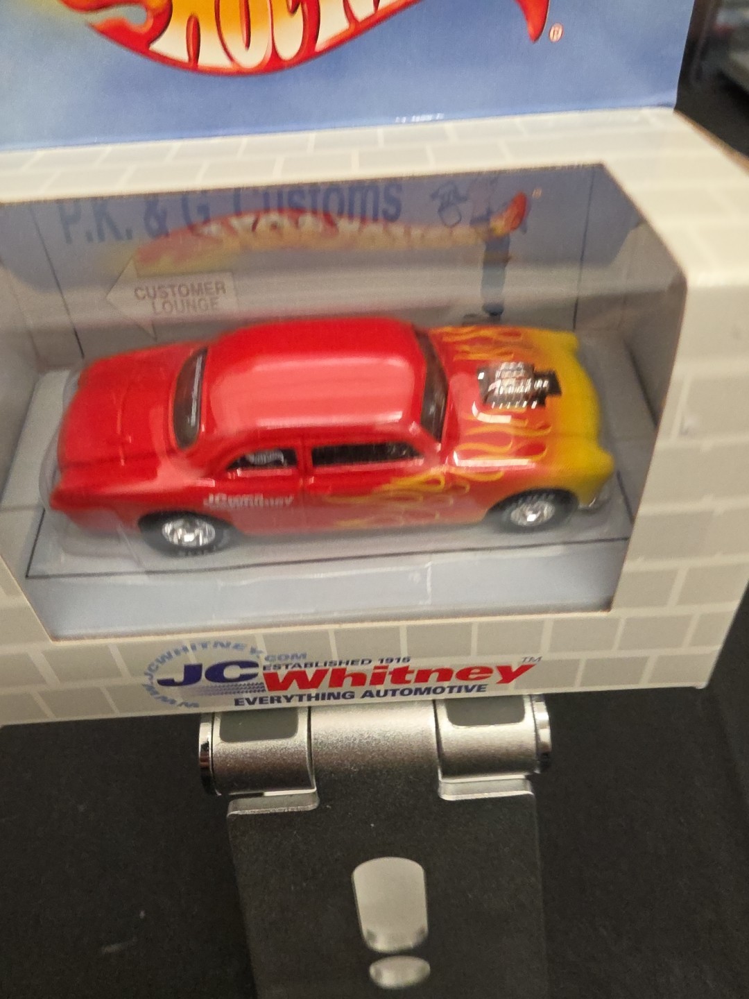 Hot Wheels J. C. Whitney Shoebox Red Flamed 1:64