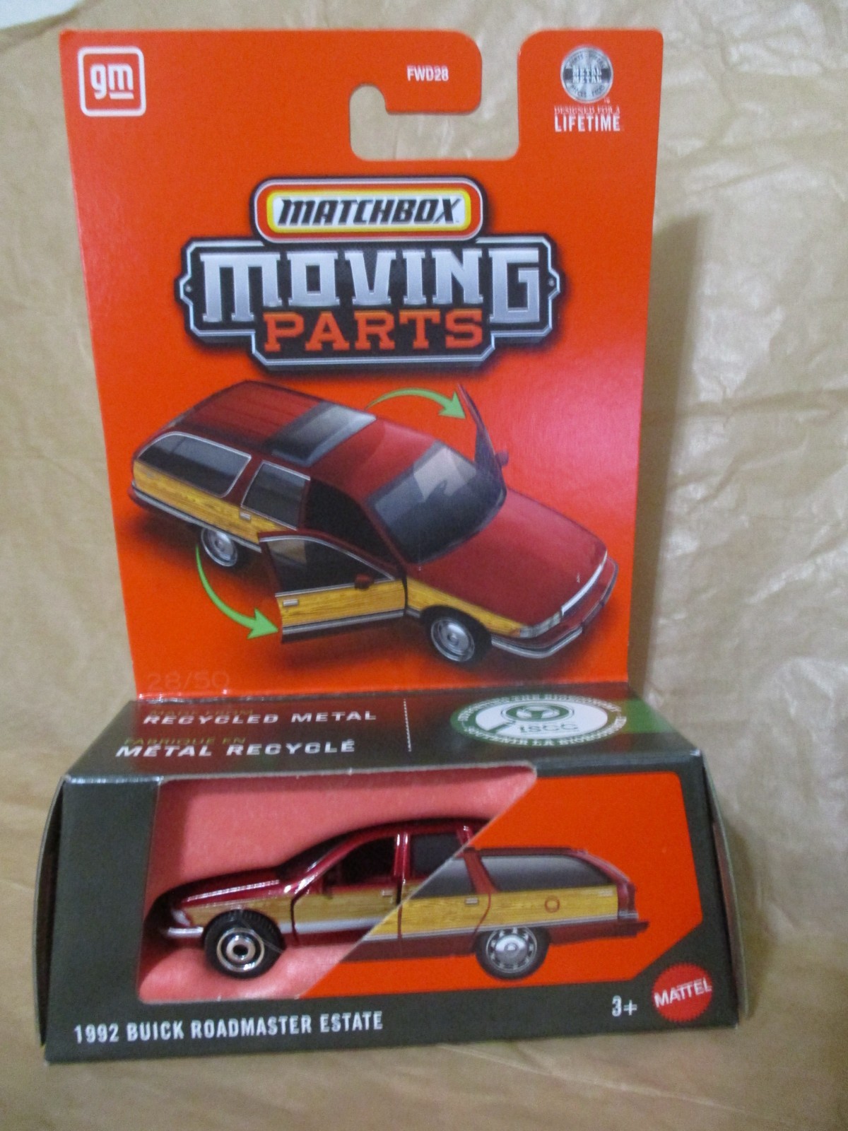 Matchbox Moving Parts 1992 Buick Roadmaster Estate Wagon 1/64 scale diecast