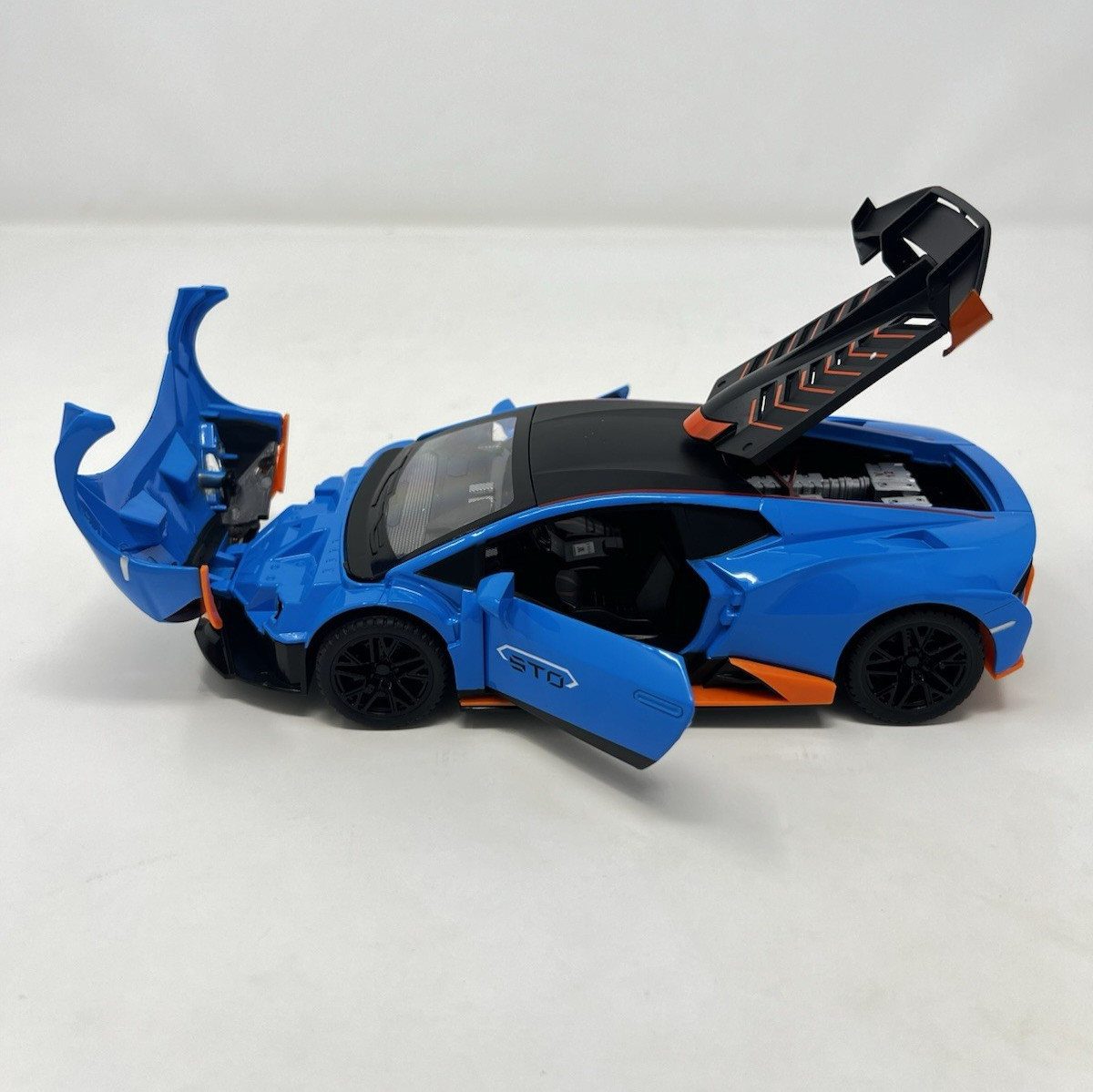 1/24 Diecast Lamborghini STO | Realistic Blue Super Car Model | Toy Car