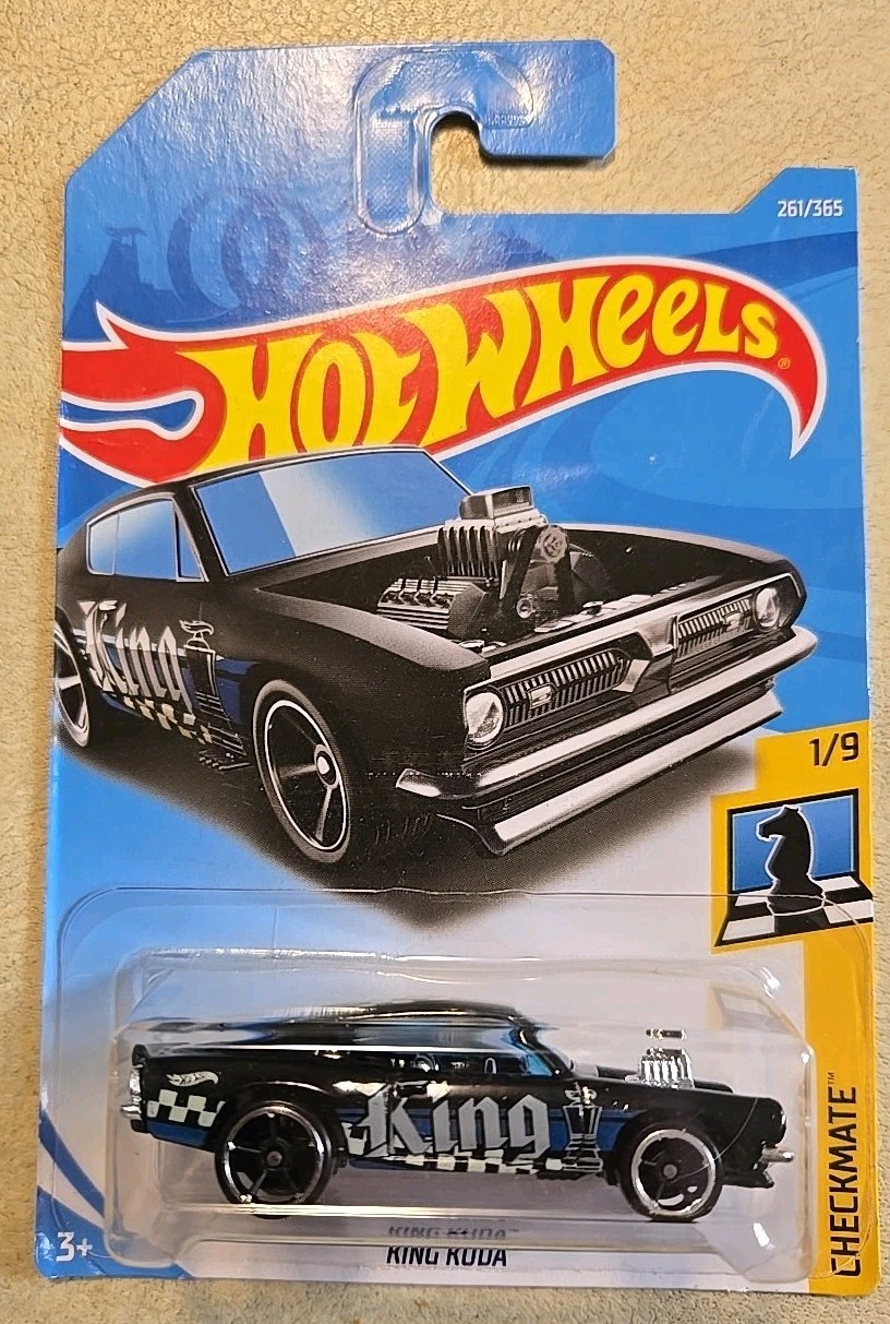 9 Mattel Hot Wheels Muscle Cars Camaro Challenger King Kuda Charger Corvette