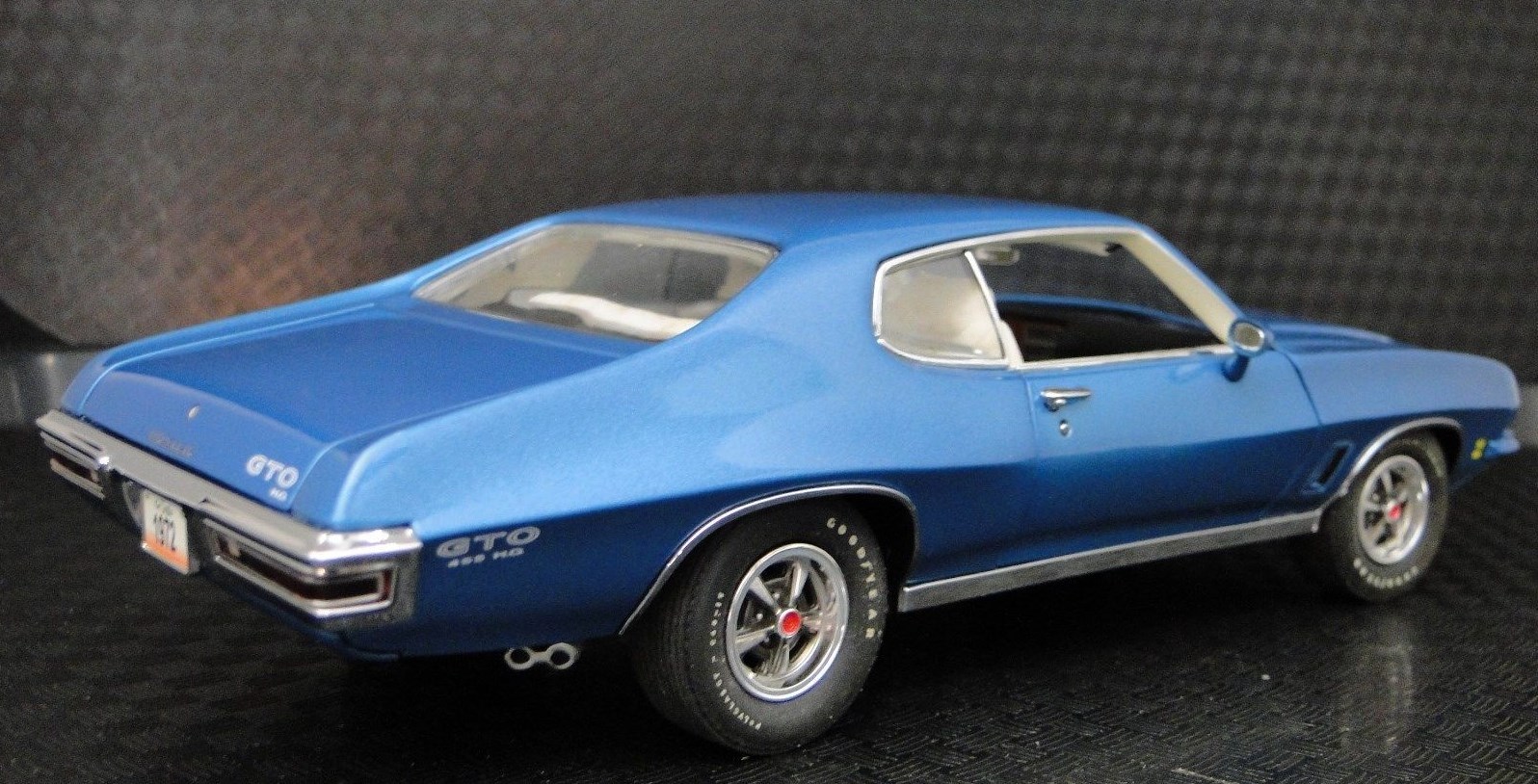 Pontiac GTO Classic Custom Built Metal Model 1 24 Hot Rod Race Car 18 1967 1970
