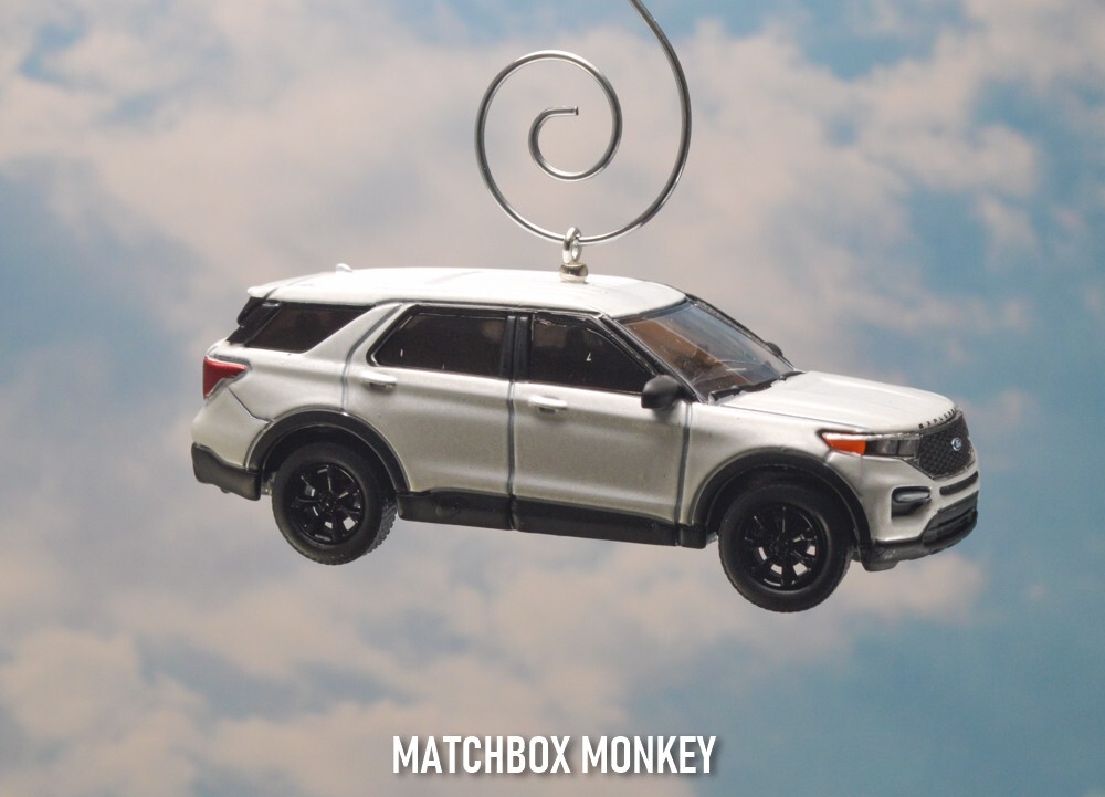 2022 Ford Explorer ST SUV Crossover Custom Christmas Ornament Adorno Badge 1/64